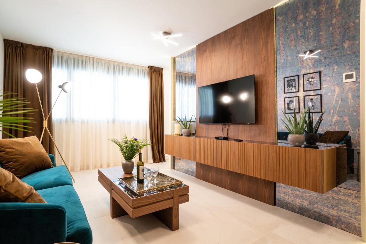 Ez Luxury Living Διαμέρισμα Ρόβινι Εξωτερικό φωτογραφία